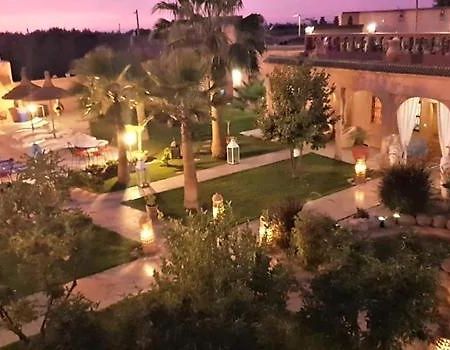 Jenny Lynn Hotel Tazrou Екстериор снимка