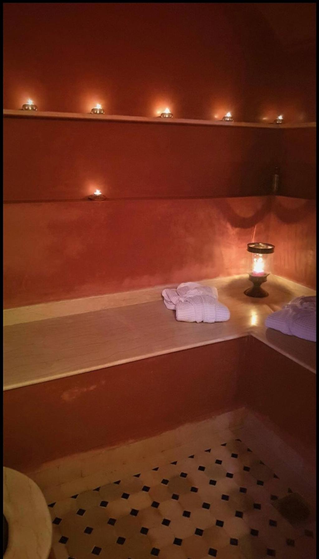 Jenny Lynn Hotel Tazrou Екстериор снимка