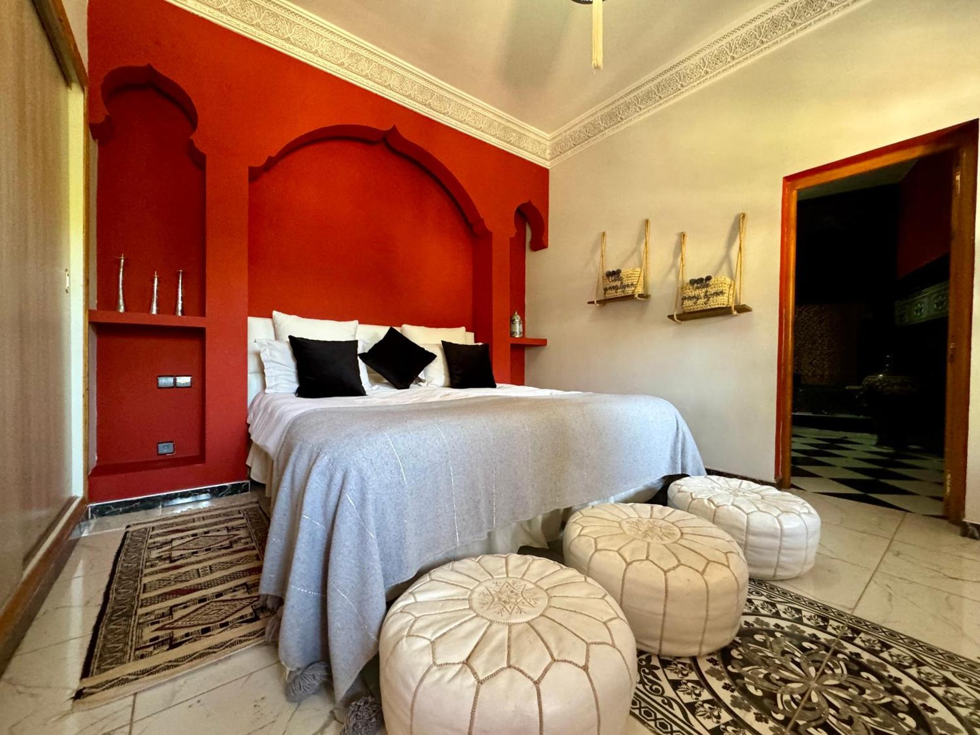 Jenny Lynn Hotel Tazrou Стая снимка
