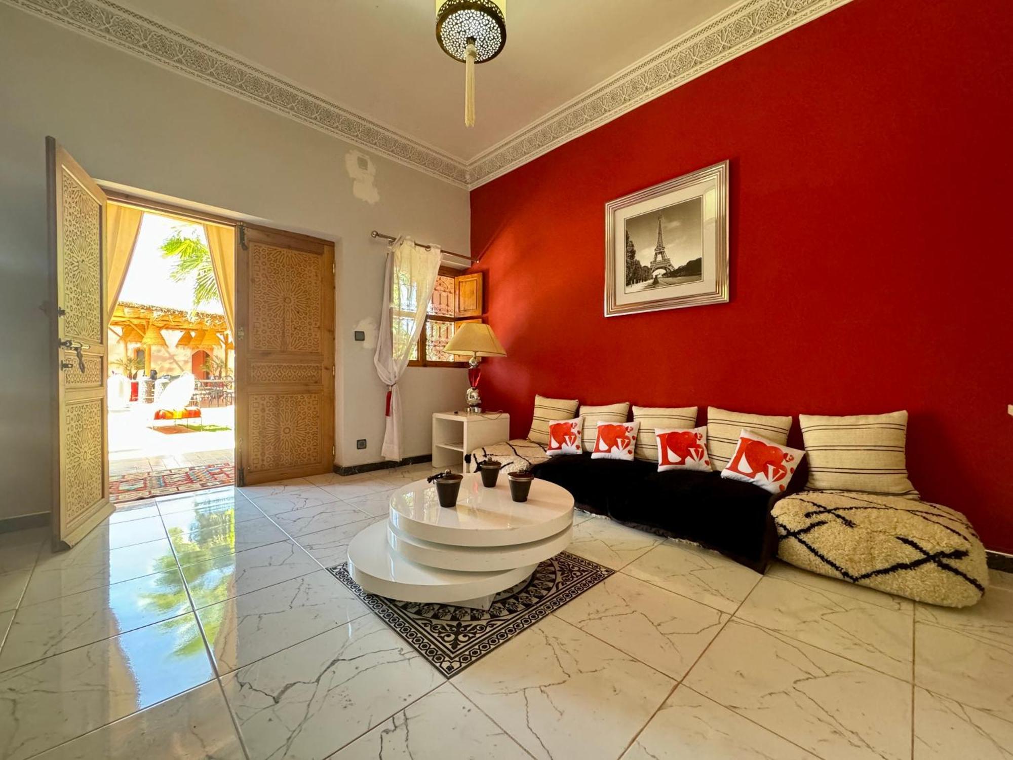 Jenny Lynn Hotel Tazrou Стая снимка