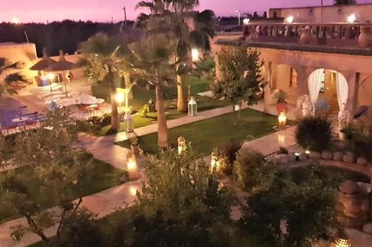 Jenny Lynn Hotel Tazrou Екстериор снимка