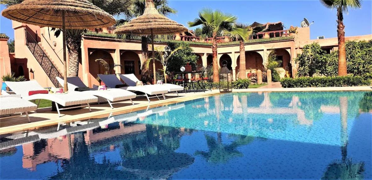Jenny Lynn Hotel Tazrou Екстериор снимка
